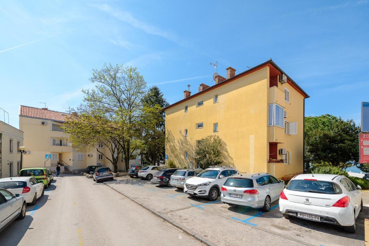 Apartment Maria Poreč Exterior foto